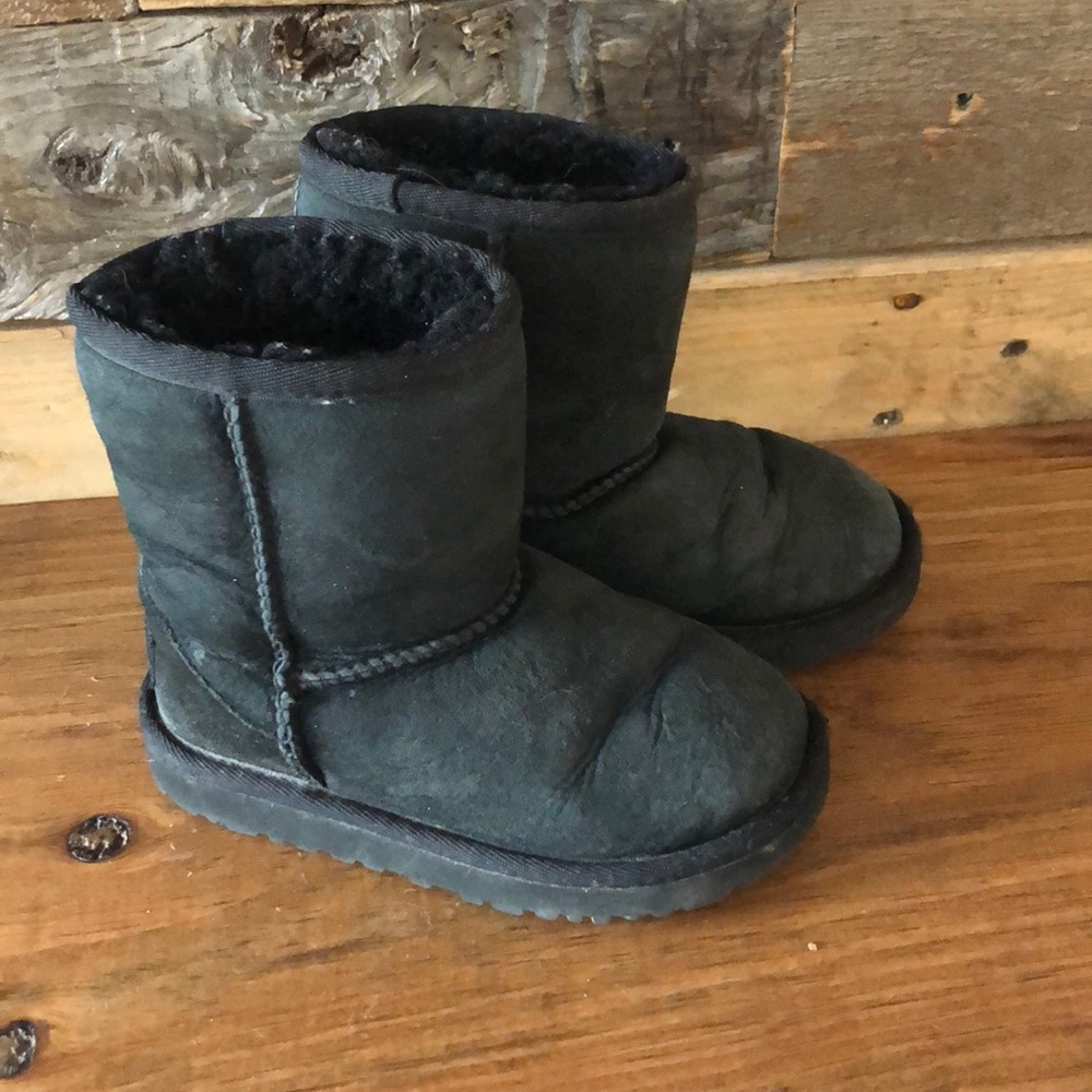 Girls Ugg boots